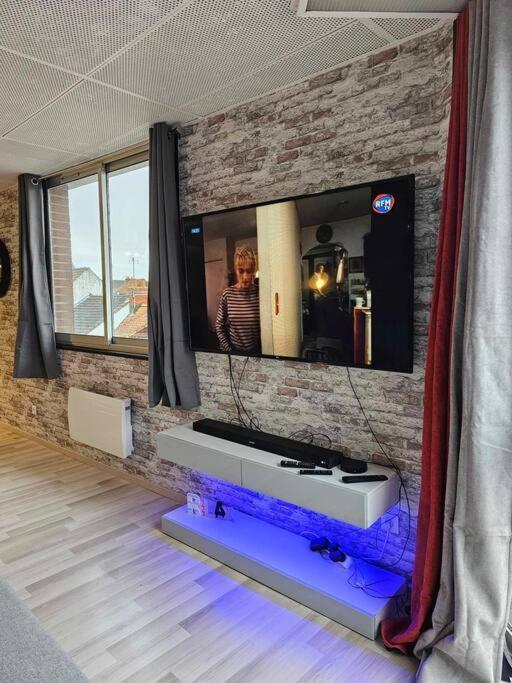 Cosy Loft - Calais Apartment Luaran gambar