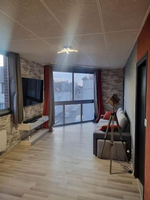 Cosy Loft - Calais Apartment Luaran gambar