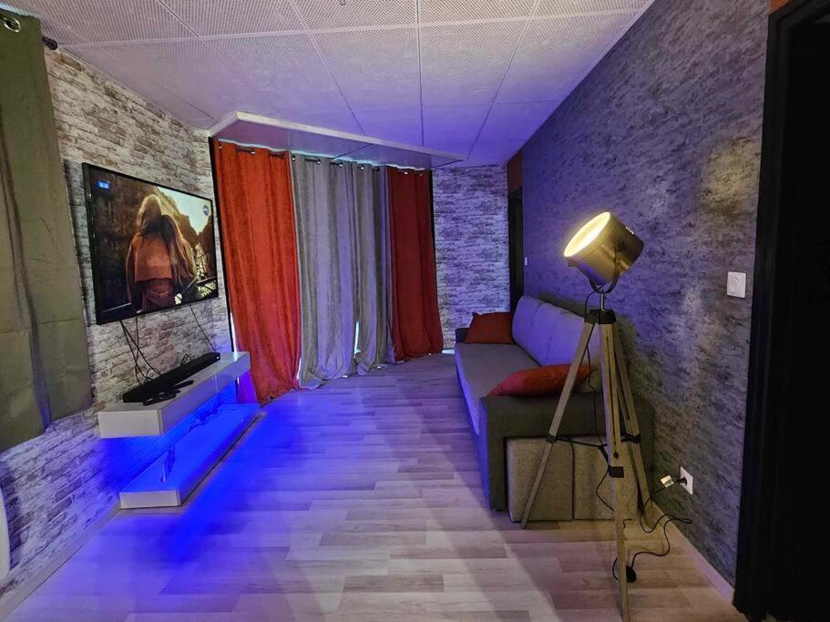 Cosy Loft - Calais Apartment Luaran gambar
